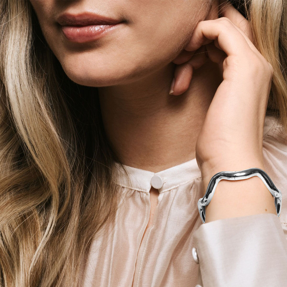 Sparv Flow Curve armband 2310201