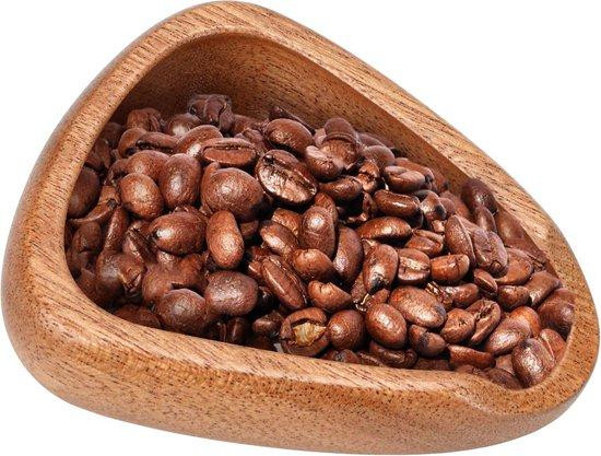 Walnoot houten koffiedoseerbeker en accessoires voor espresso en barista gebruik, bruin