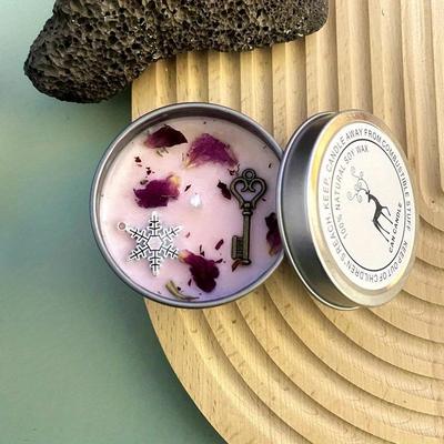 On Spot Shop Handmade Aromatherapy Candles, With Crystal Dried Flowers, In An Antique Copper Silver Tin Can white Peach
