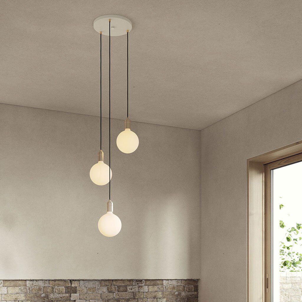 Tala Triple Pendelleuchte mit Sphere IV Leuchtmittel / Baldachin weiß (Eichenhol... Eichenholz
