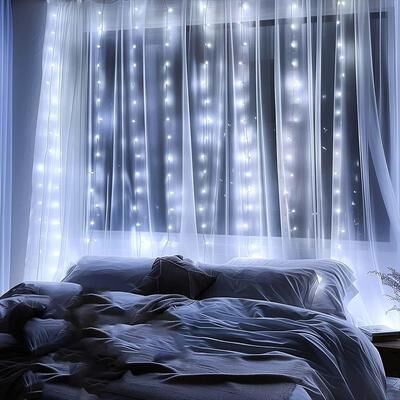 Uplift Essentials LED Curtain Light String white 3mx2m 200leds