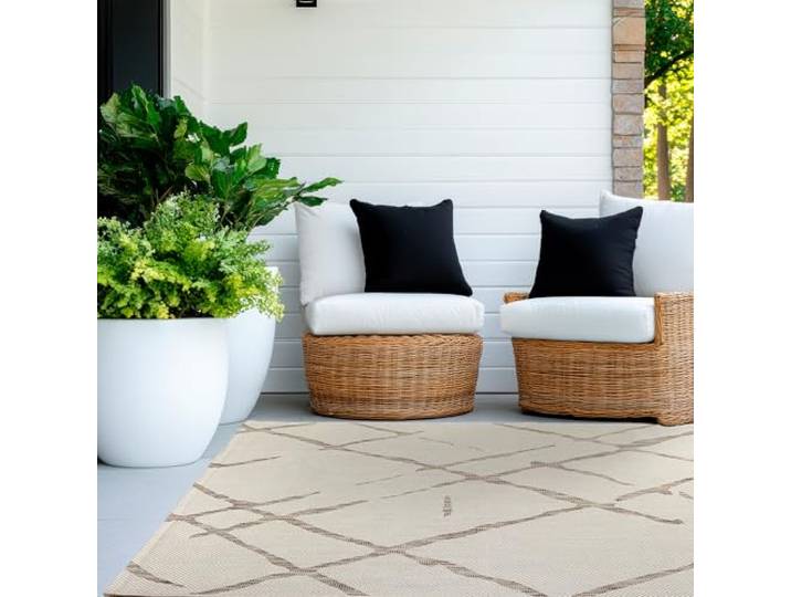 Astra Moderner Outdoor Teppich wetterfest - Besonderes Flachgewebe für Außen und Innen - Einzigartige Designs - Robuster Teppich Striche beige, 120 x 170 cm