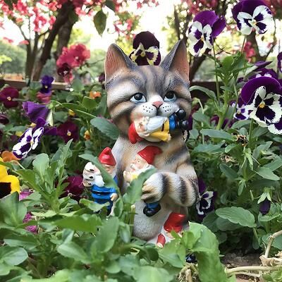 LightInthebox Mischievous Cat Garden Gnome Statue Figurine - Best Art Dcor for Indoor Outdoor Home Or Office Statue for Patio Lawn Yard Decoration Housewarming Garden Gift
