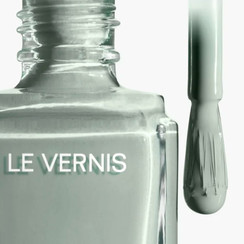 Chanel Le Vernis Longwear Nail Colour 13mL 139 Activiste