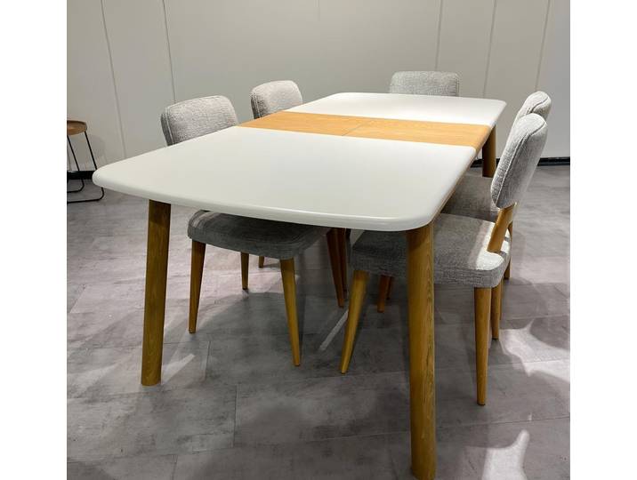 JVmoebel Essgruppe Weißes Esszimmer-Set mit Polsterstühlen und edlem Tisch, (7-tlg)