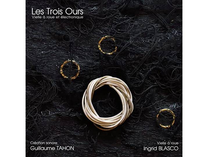 TROIS OURS