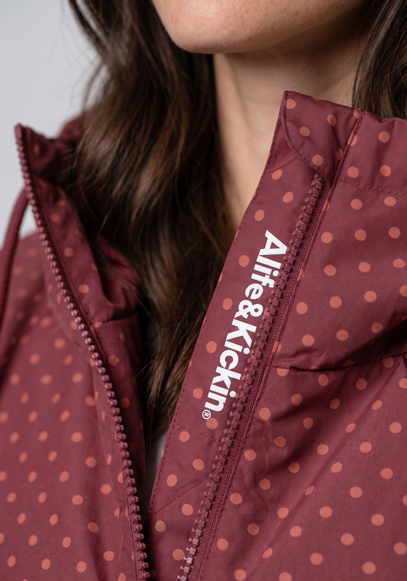 Outdoorjacke ALIFE & KICKIN "LILOUAKB", Damen, Gr. S, cranberry juice, Web, Obermaterial: 100% Polyester, bedruckt, normal, Jacken Outdoorjacke, aus Polyester, wasserabweisend, normale Passform, mit Reissverschluss cranberry juice S