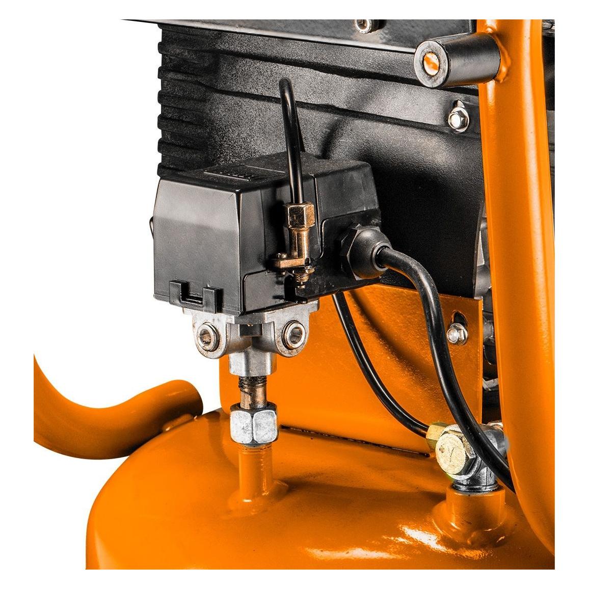 Neo Tools Vertical oil compressor 40l, 230V (40 l, 7 Bar) (12K010)