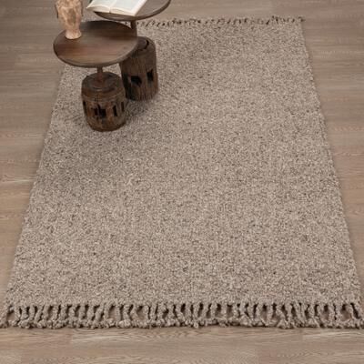 Villa by Classic Home Hobbs Handwoven Wool Accent Rug