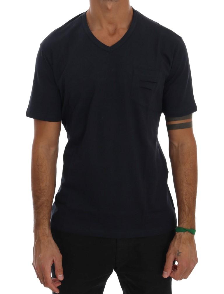 V-Ausschnitt T-Shirt