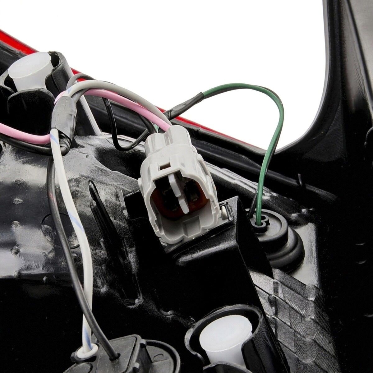 TYC 11-6989-16-9 Rear light