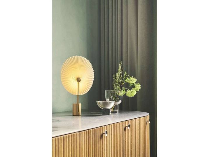 Liris Portable Tischleuchte Messing - GEJST - Wohnzimmer - Design - Metall - Einflammig