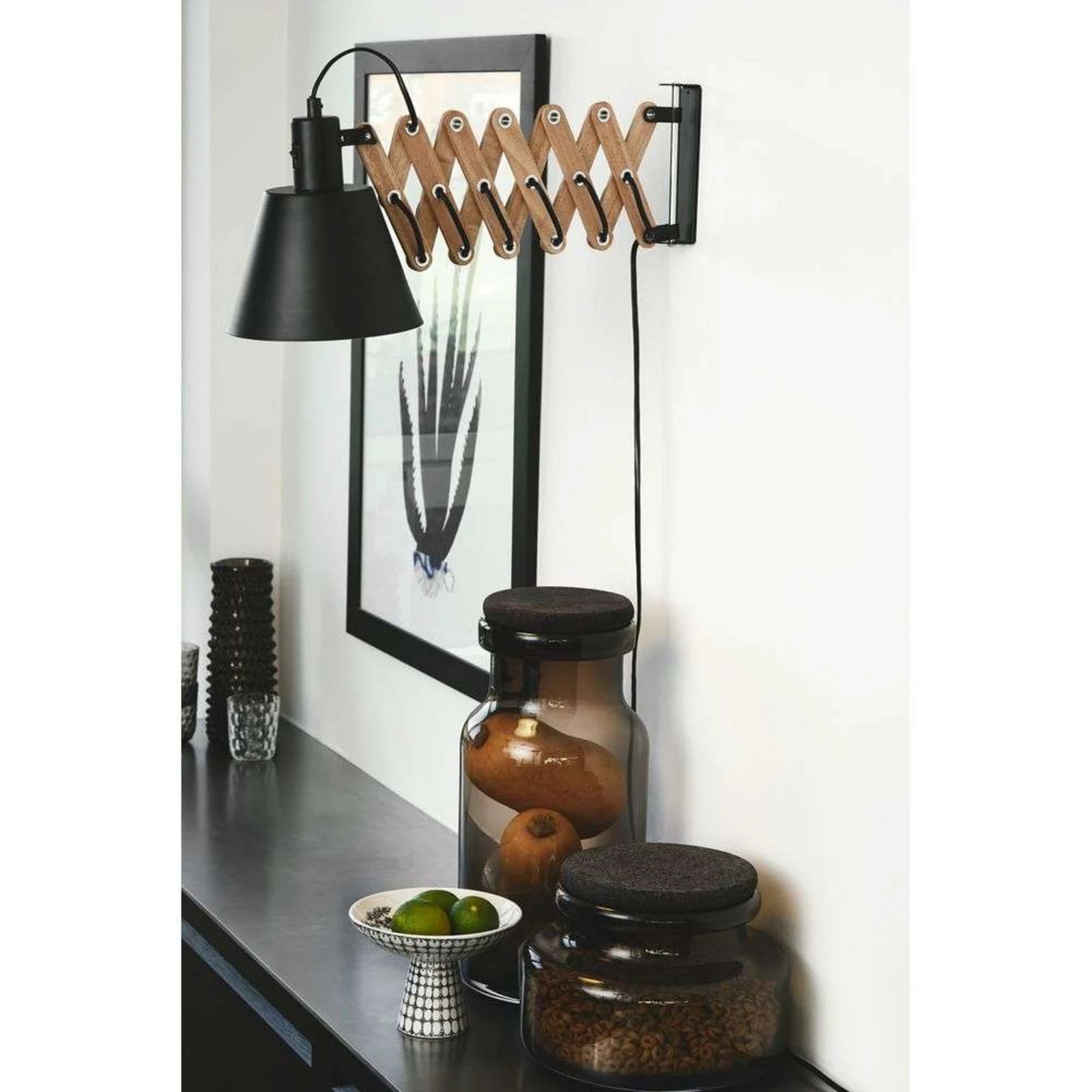 Halo Design Vintage wandlamp zwart/hout voor woonkamer, slaapkamer of werkkamer