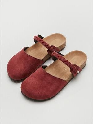 LightInthebox Women's Wine Red Wide Fit Braided Backstrap Clogs - Contoured Footbed Flat Mules for Flat Feet,Casual Wear All-Day Comfort