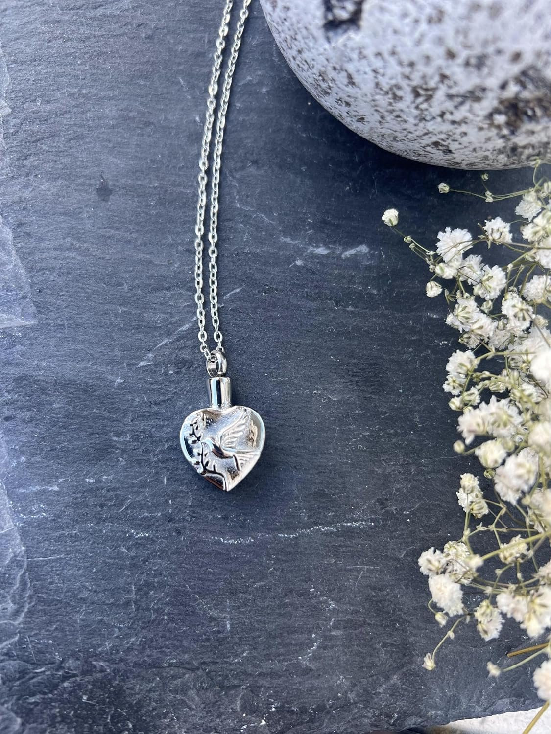 Vemera Bird Heart Ashanger met Ketting van Hoogwaardig Staal