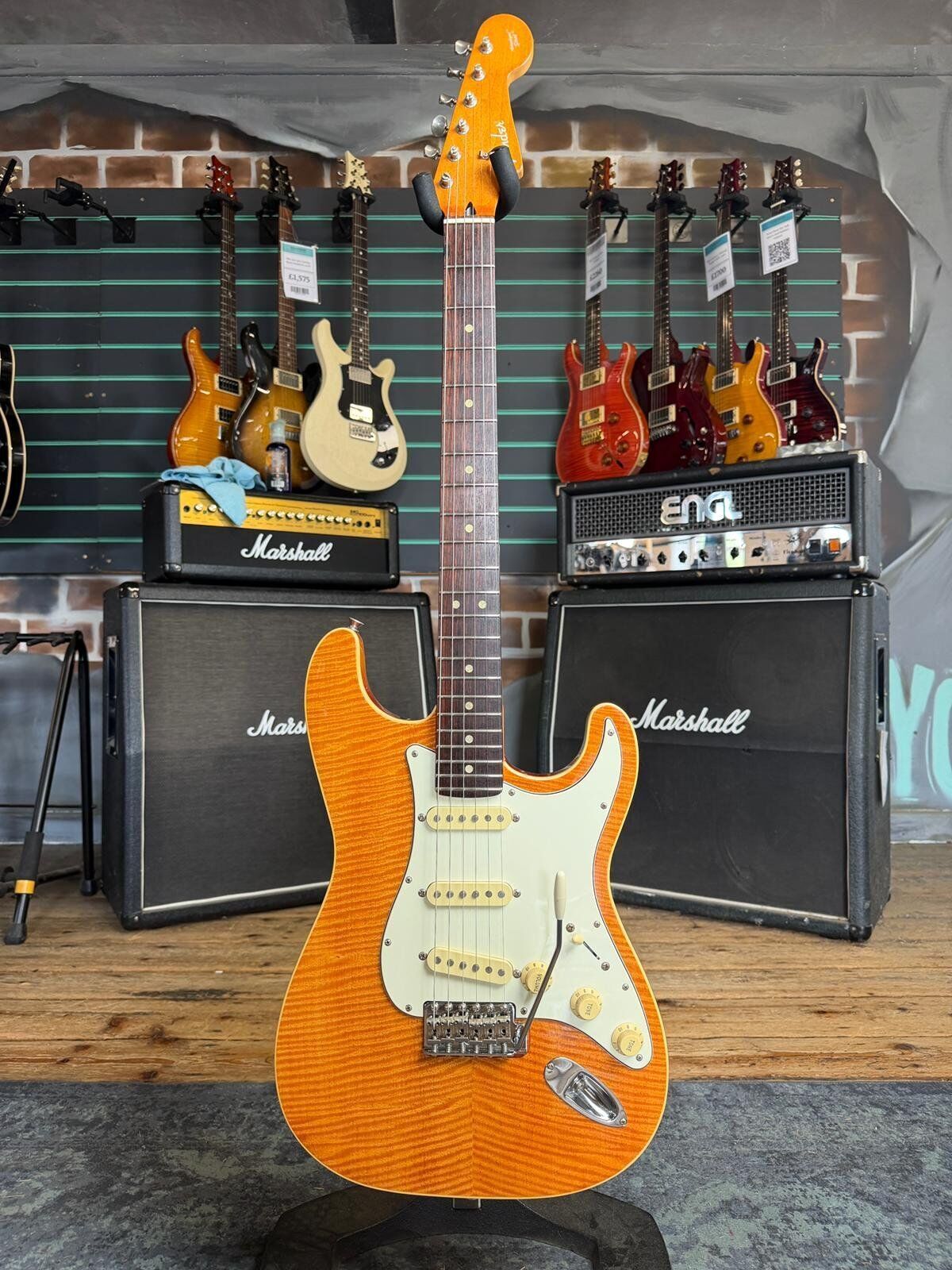 Fender Aerodyne Special 100DMC Flame Amber 2006-08 Electric Guitar   Flame Amber - Refurbished