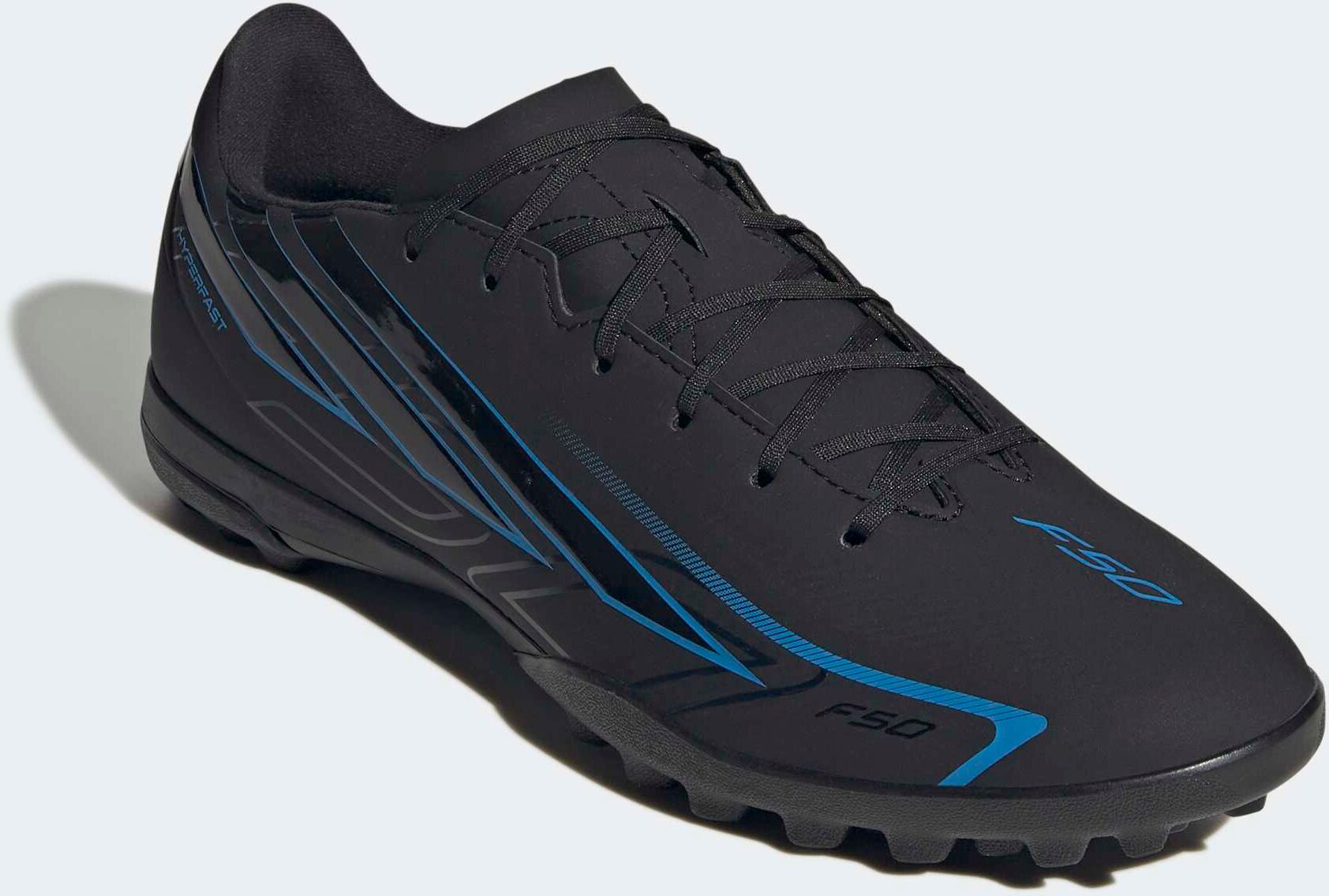 Fußballschuh ADIDAS PERFORMANCE "F50 HYPERFAST CLUB, ROLLRASEN", Gr. 41, schwarz (core schwarz, core schwarz, lucid ray blau), Synthetik, Schuhe Fußballschuh, für synthetische Hartplätze