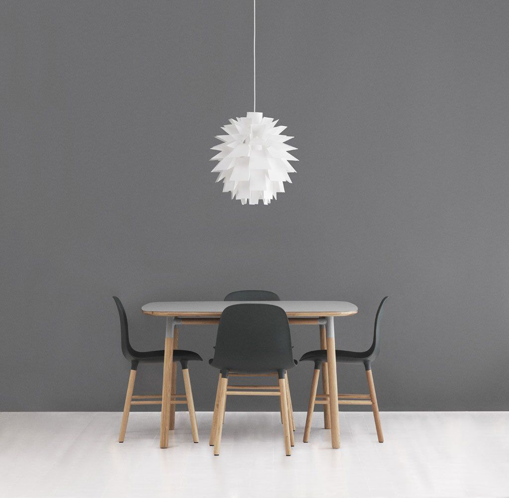 Normann Copenhagen Stuhl (schwarz, Eiche, Kunststoff) schwarz   Eiche   Kunststoff