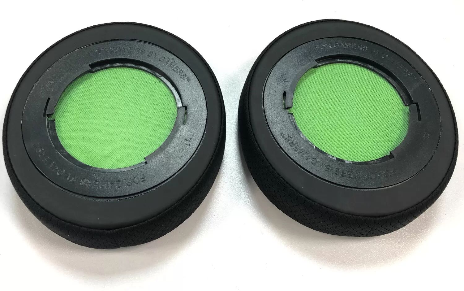 INF Ersatz-Ohrpolster für Razer Kraken Pro V2 – schwarzes Fußballnetz