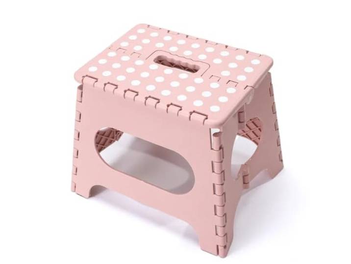 AEJHSIN Hocker Portable Folding Step Stool with Handle Compact Plastic Seat for Bathroom, Home and Travel(Pink)