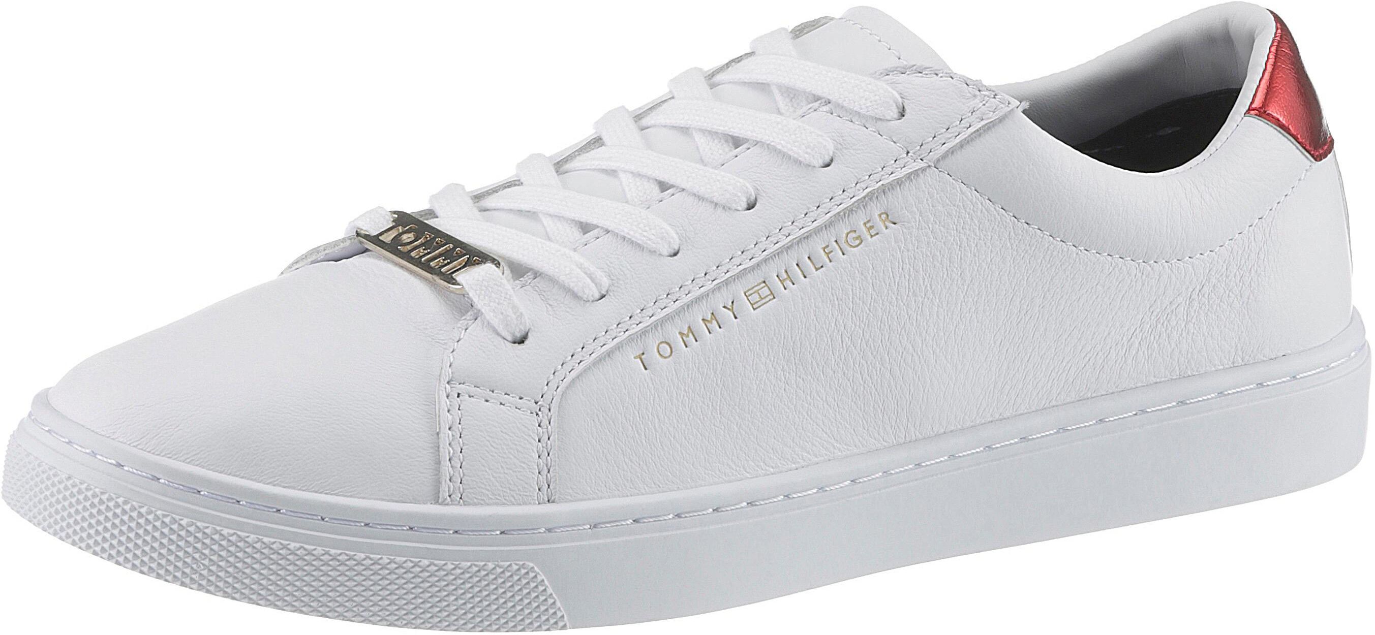 Sneaker TOMMY HILFIGER "ESSENTIAL SNEAKER", Damen, Gr. 36, weiss (weiß), Leder, Schuhe Sneaker, Freizeitschuh, Halbschuh, Schnürer, Kontrastbesatz an der Ferse weiß 36