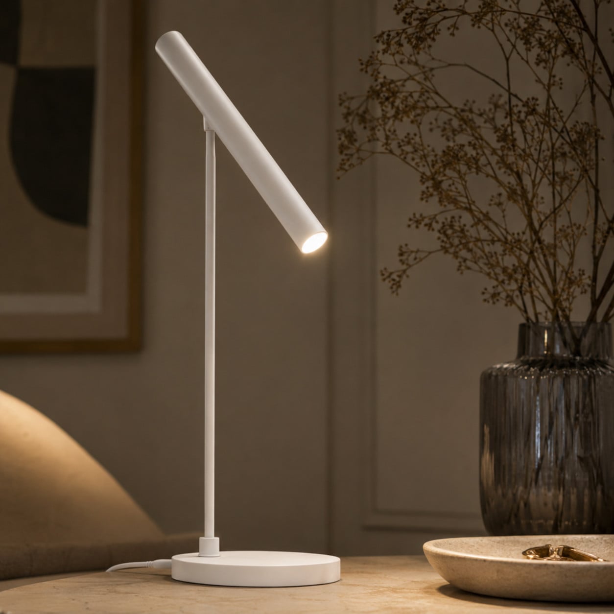 Artdelight Design bureaulamp Harper wit metal