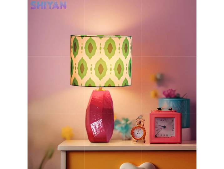 Lampe de bureau en céramique rose Memphis 2026, lampe de chevet vintage pour chambre à coucher, lampe d'ambiance vintage pour bureau, décoration d'intérieur, lampe de table avec prise
