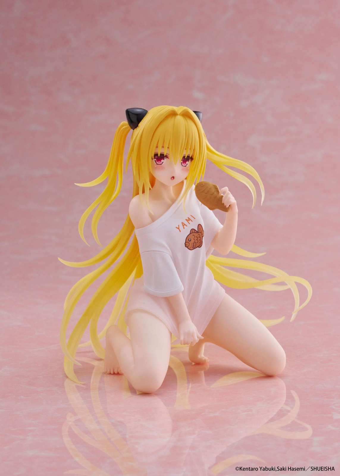 Taito To Love-Ru Darkness PVC Statue Golden Darkness Roomwear Ver. 13 cm