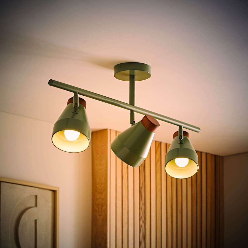 Metro Dekota Spotlight Green/Green 29cm H X 72.5cm W X 12cm D