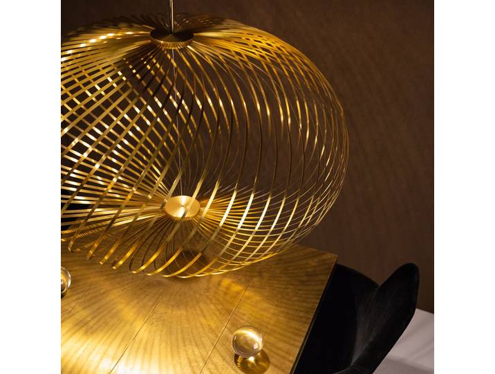 Spring Pendelleuchte Medium Brass - Tom Dixon Spring medium - Wohnzimmer - Design - Metall - Einflammig