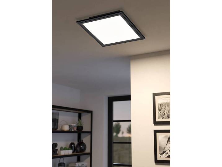 Plafonnier à LED Salobrena 30cm Noir Matériau : Métal, Matière plastique Surface en métal : Laqué Type de matière synthétique : Polycarbonate