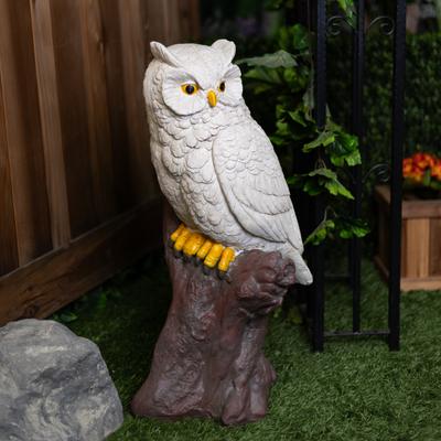 Alpine White Owl on Tree Trunk Statuary