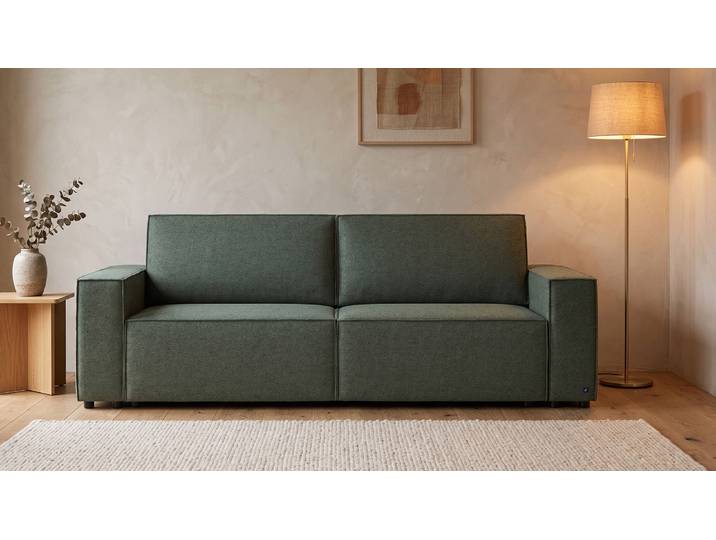 LOUNGE Schlafsofa in Waldgrün von BRUNO Großzügig & seitlich ausklappbar