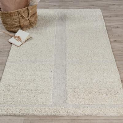 Villa by Classic Home Sinclair Handwoven Wool Rug in Ivory