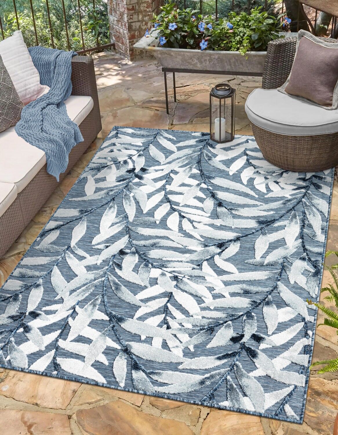 Outdoorteppich "Olivia, LAGERRÄUMUNG", blau (blau,grau), B:80cm H:8mm L:150cm, Polypropylen, MYFLAIR MÖBEL & ACCESSOIRES, Teppiche, Outdoorteppich, Blätter Motiv, Hoch-Tief Effekt, Outdoor geeignet, Balkon, Terrasse blau,grau B : 80cm 1 Stk., 8mm, L: 150c