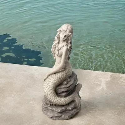 "Glitzhome 20""H MGO Concrete Mermaid On Rocks Coastal Sculpture Poolside Garden Statue"