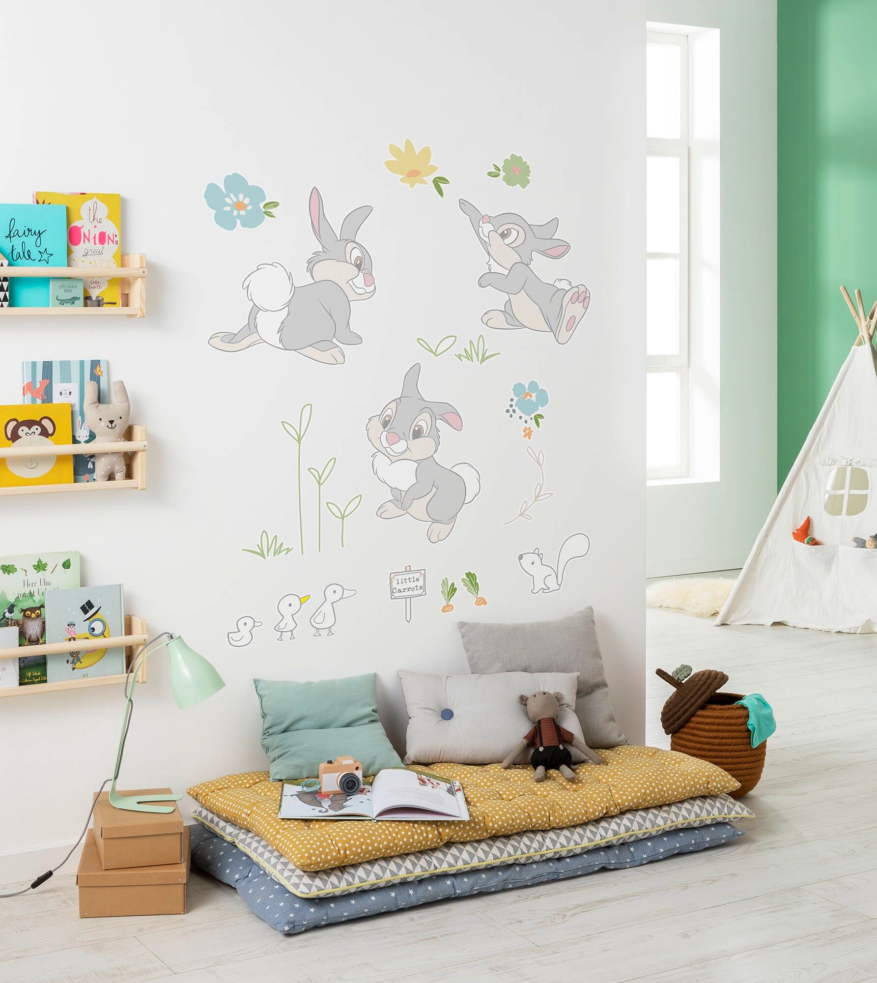 Wandtattoo KOMAR "Thumper in the Garden - Grösse 50 x 70 cm", bunt, B:50cm H:70cm, Folie, Wandtattoos, Wandtattoo, selbstklebend, Wandsticker, Kinderzimmer bunt B/H/T: 50cm x 70cm