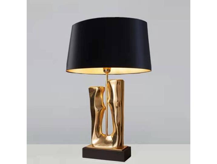 Lampe de Table en métal, mode nordique, luxe, Design Simple, post-moderne, Art créatif américain, support de lampe de Table, décoration de maison