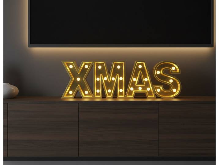 LED-Schriftzug XMAS aus Holz & Spiegeln mit Timer & Batteriebetrieb