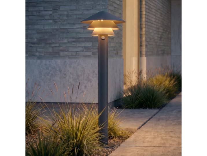 Bornes lumineuses LED Montaro, anthracite, 110 cm, détecteur, aluminium, IP54 - Lucande - Moderne - À ampoule unique