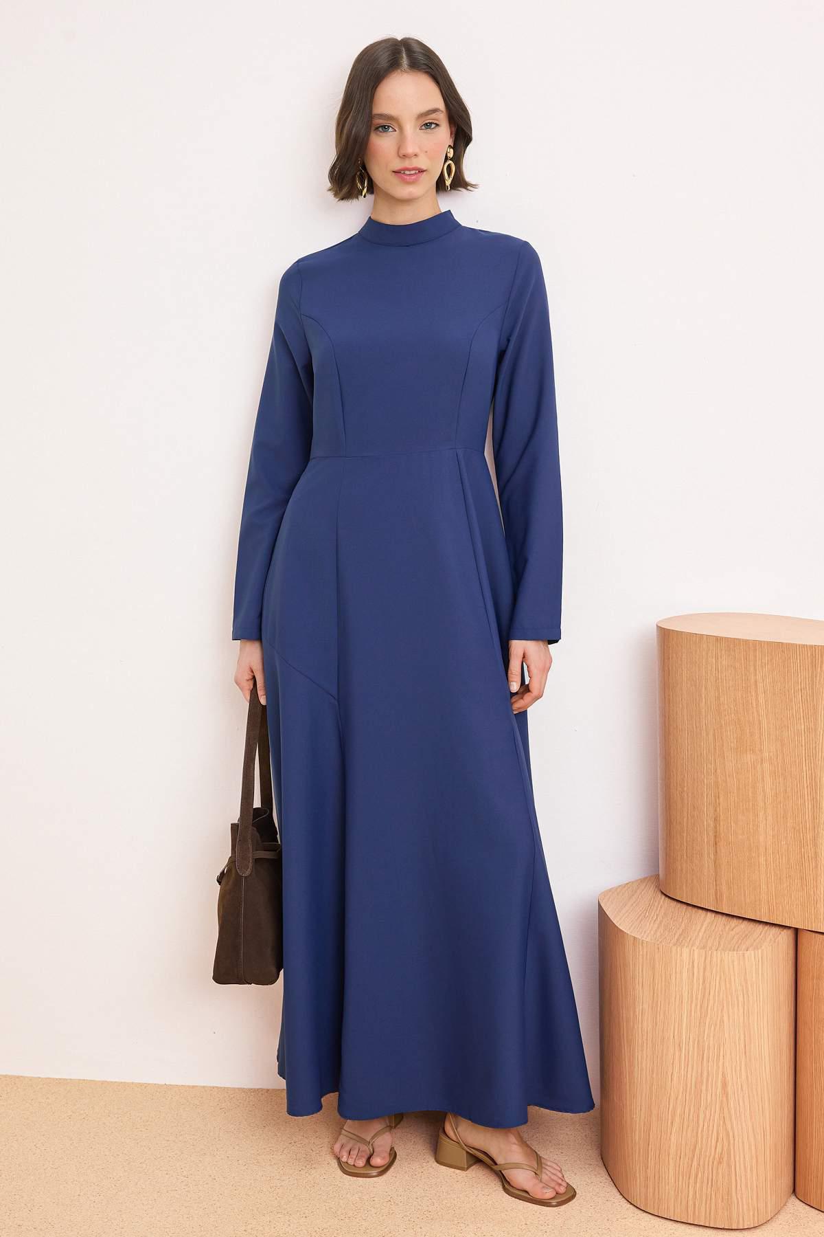 Marineblauwe platte maxi-jurk voor dames met hijab