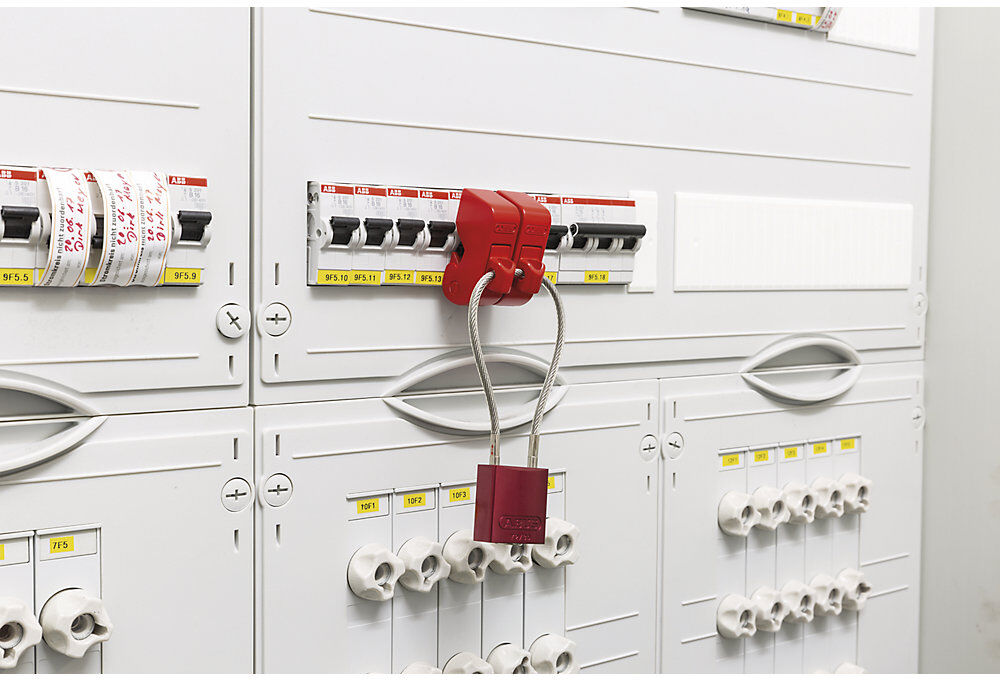 Schutzschalter-Verriegelung E203 universal, einpolig, ABS, rot ABUS