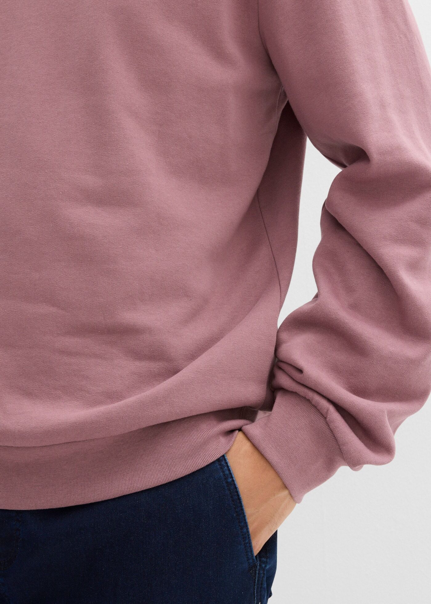bonprix "Sweatshirt", mit weich angerauter Innenseite, aus Baumwolle und Polyester, hüftlang