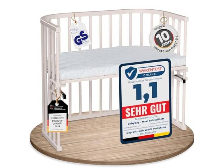 babybay Maxi Beistellbett, GS-geprüft, beige lackiert, mit Matratze Extra große Liegefläche, massive Buche, stufenlos höhenverstellbar, am Elternbett befestigt & mitwachsend