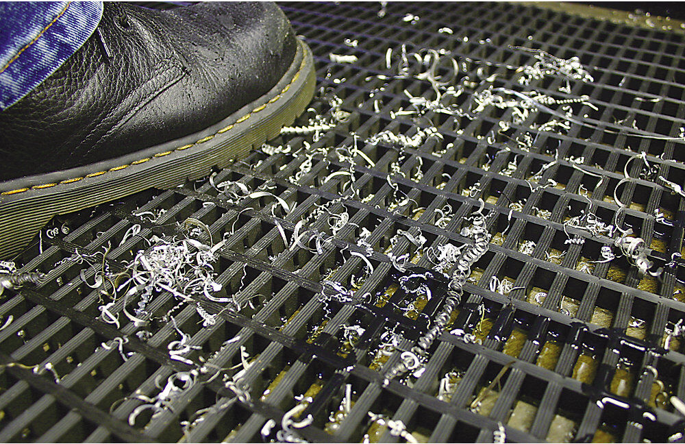 Anti-Ermüdungsmatte COBAmat® Workstation, mit gelben, abgeschrägten Kanten, LxB 1500 x 1000 mm COBA