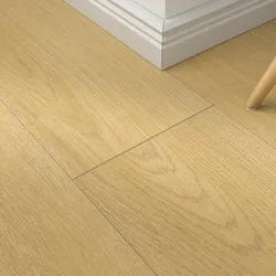 Laminat Finlay Eiche Natur – inkl. Dämmung & Fußleisten