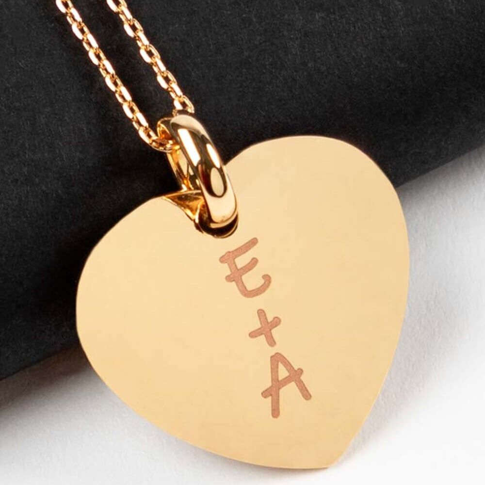 Ocadeau Petit collier coeur plaqué or 18K