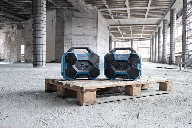 Enceinte bluetooth de chantier 18 V GPB 18V-6 C (sans batterie ni chargeur) + carton BOSCH 06014A6000