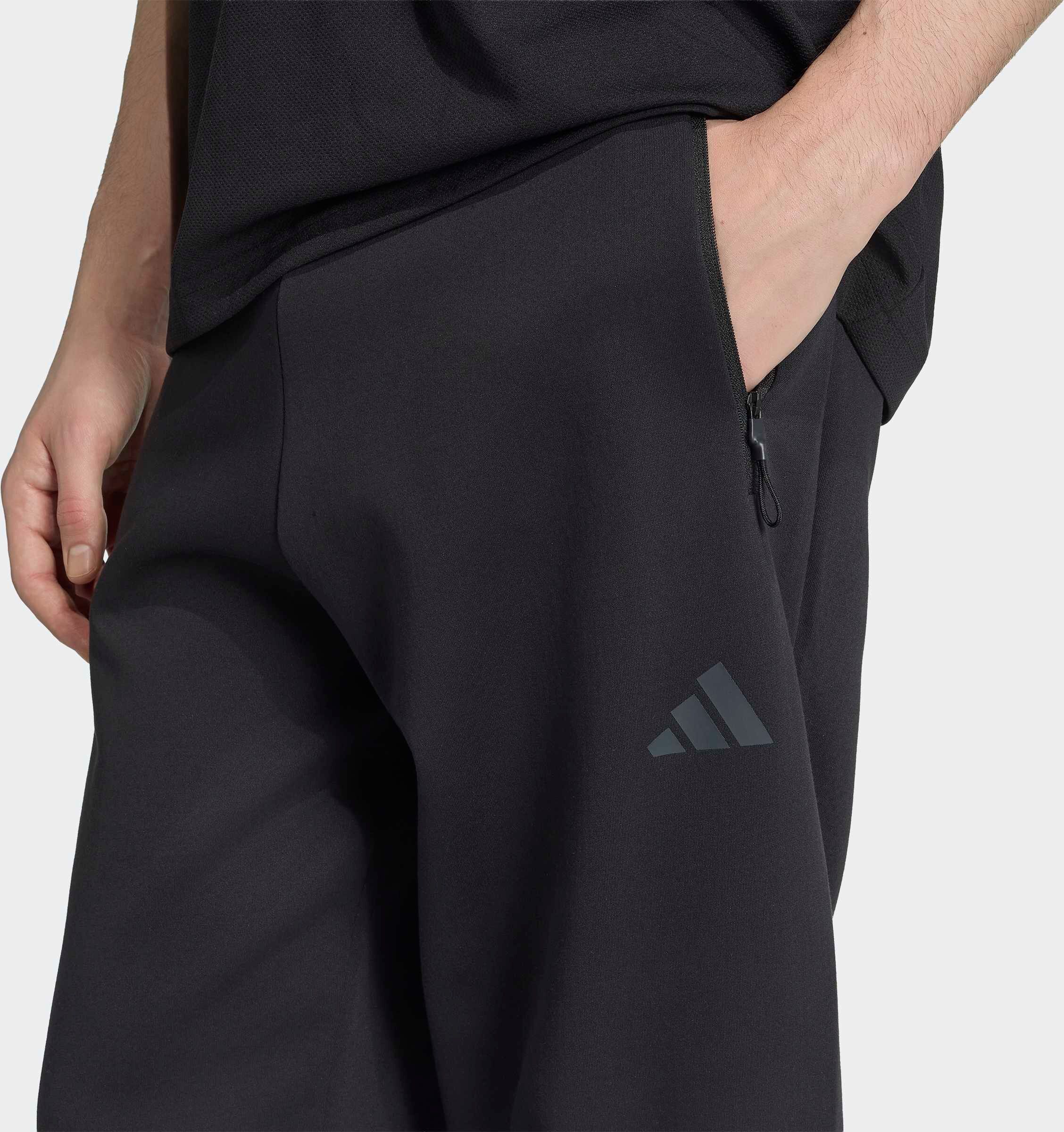 Sporthose ADIDAS SPORTSWEAR "ADIDAS Z.N.E", Damen, Gr. M, N-Gr, schwarz (schwarz, normal, gr.), Obermaterial: 57% Polyester, 43% Baumwolle, Hosen Sporthose schwarz, normal, gr. M, N-Gr
