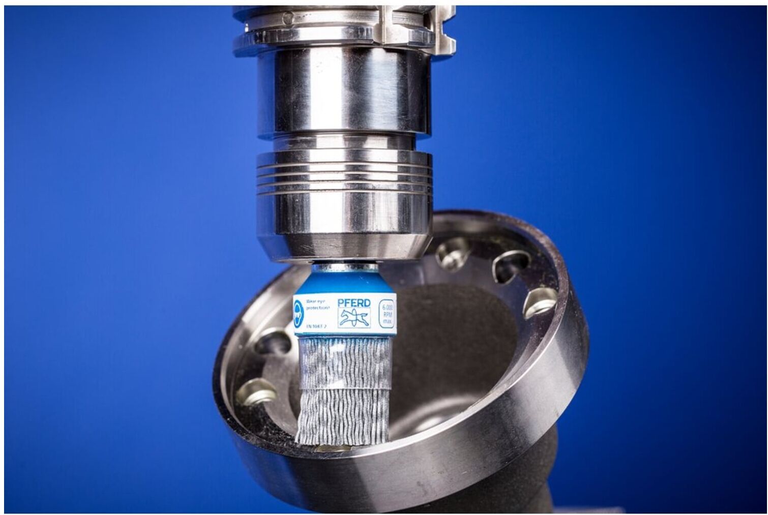 PFERD TOOLS COMPOSITE Pinselbürste PBUPR Ø 38 mm Schaft-Ø 6 mm Keramik-Filament-Ø 1,00mm Korn 120 stationär (43214112)